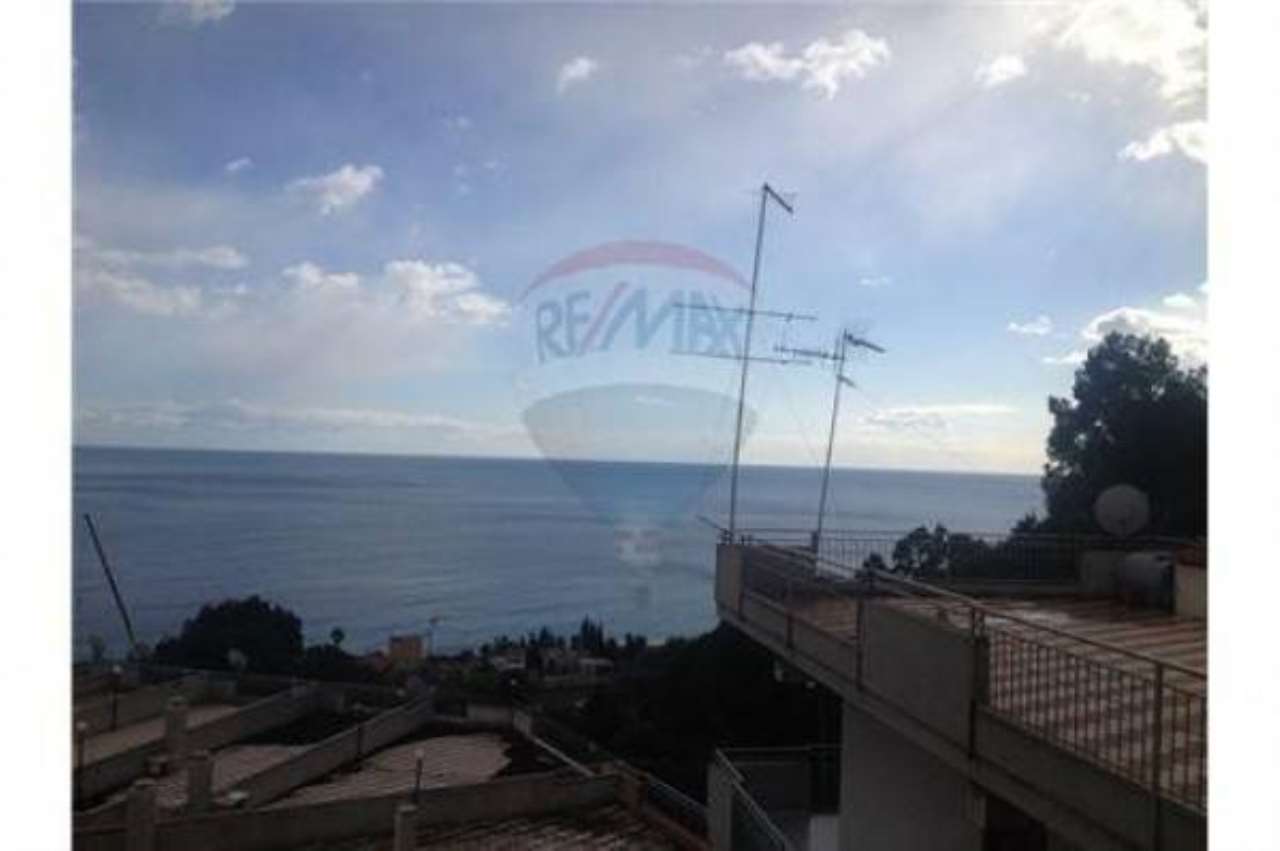 Appartamento LETOJANNI vendita   Sillemi,, 5 RE/MAX Platinum