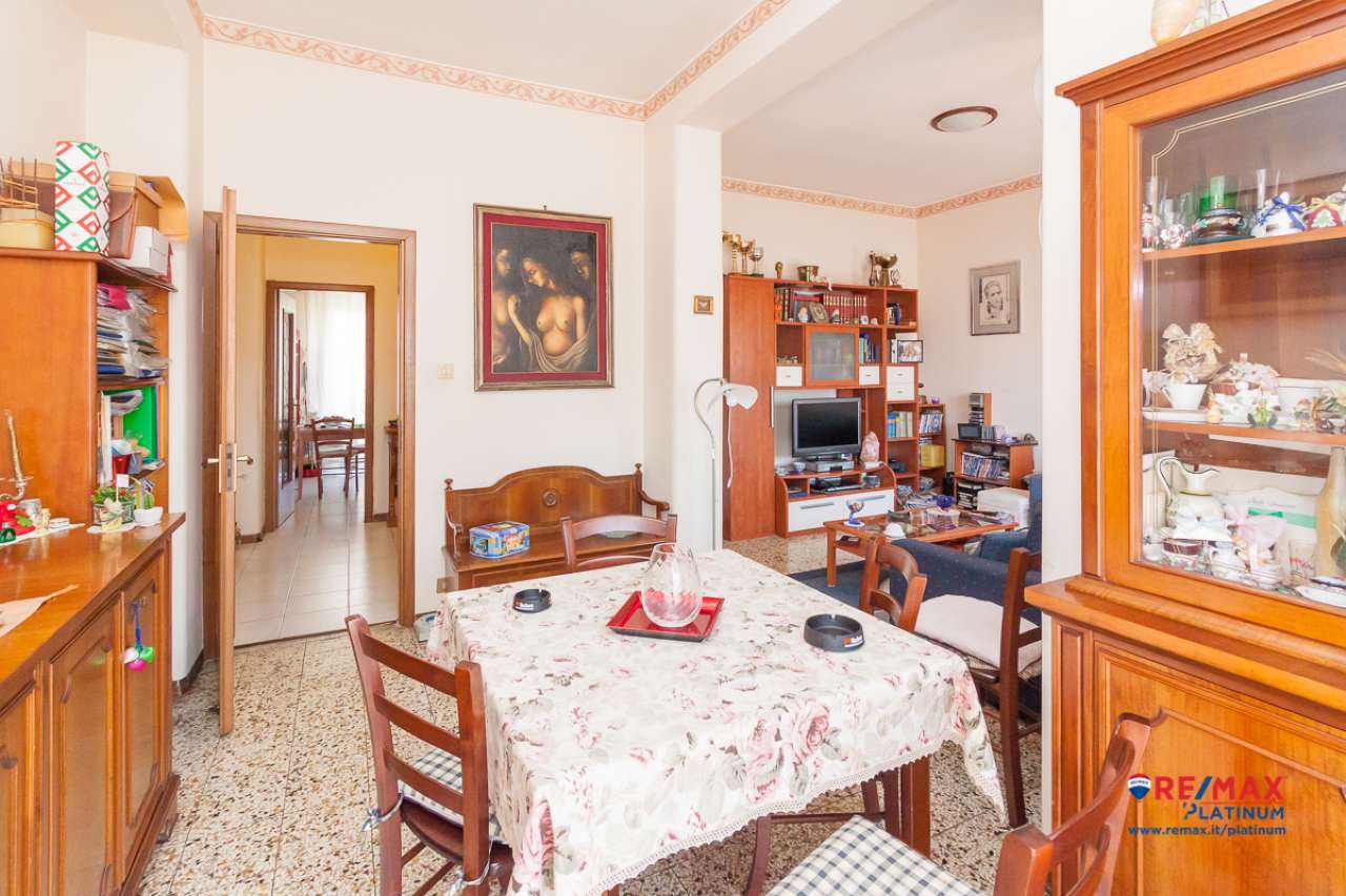 Appartamento CATANIA vendita  CENTRO STORICO VIA ARDIZZONE GIOENI RE/MAX Platinum