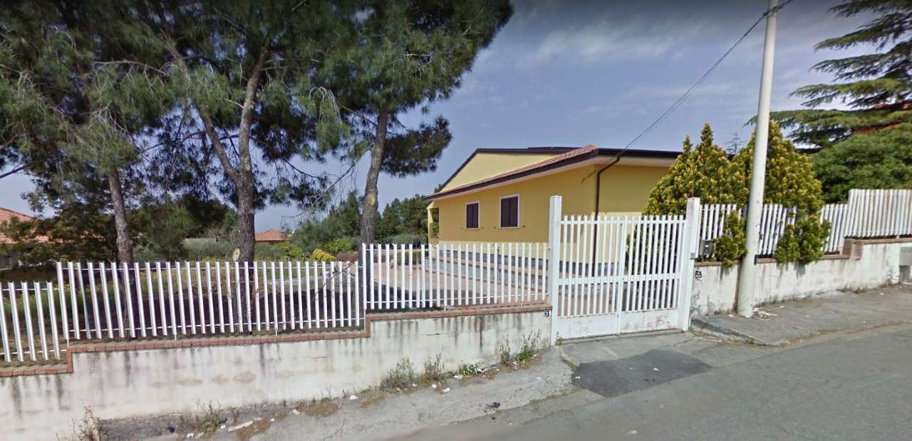 Villa Trifamiliare BELPASSO vendita   Olanda RE/MAX Platinum