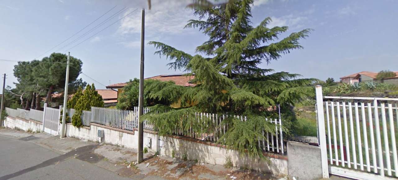 Villa Trifamiliare BELPASSO vendita   Olanda RE/MAX Platinum