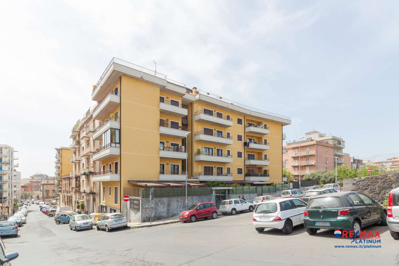  catania vendita quart: trappeto-cibali re-max-platinum