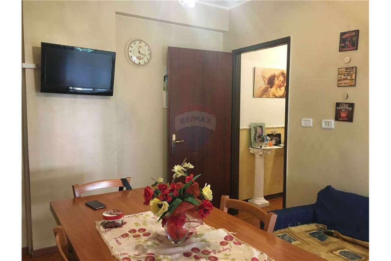  gravina-di-catania vendita quart:  re-max-platinum