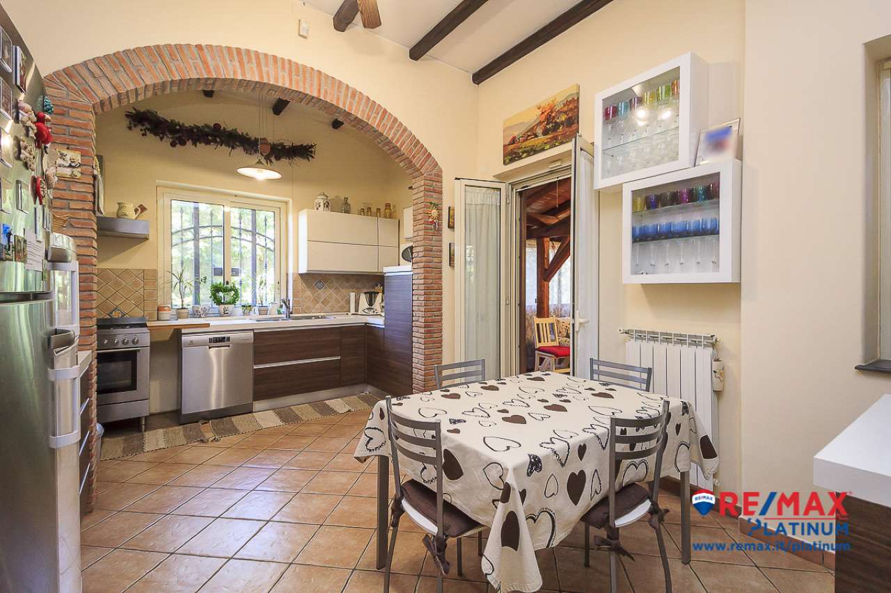 Villa Unifamiliare - Indipendente GRAVINA DI CATANIA vendita   Via Simeto RE/MAX Platinum