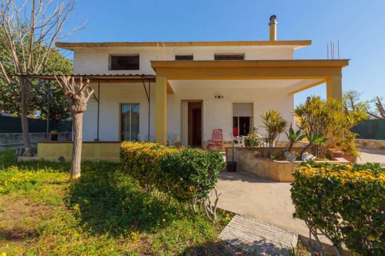 Villa SIRACUSA vendita   isole delle caroline,, 44 Remax Platinum 3
