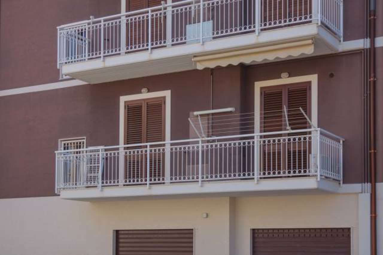 Appartamento SIRACUSA vendita   Modica,, 3 Remax Platinum 3