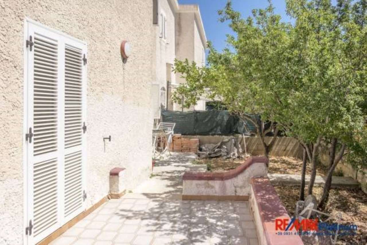 Villa SIRACUSA vendita   Isole Ebridi Arenella,, 6 Remax Platinum 3