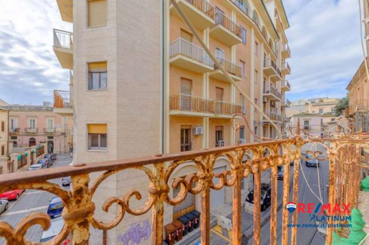 Appartamento SIRACUSA vendita   dei Mergulenzi,, 65 Remax Platinum 3