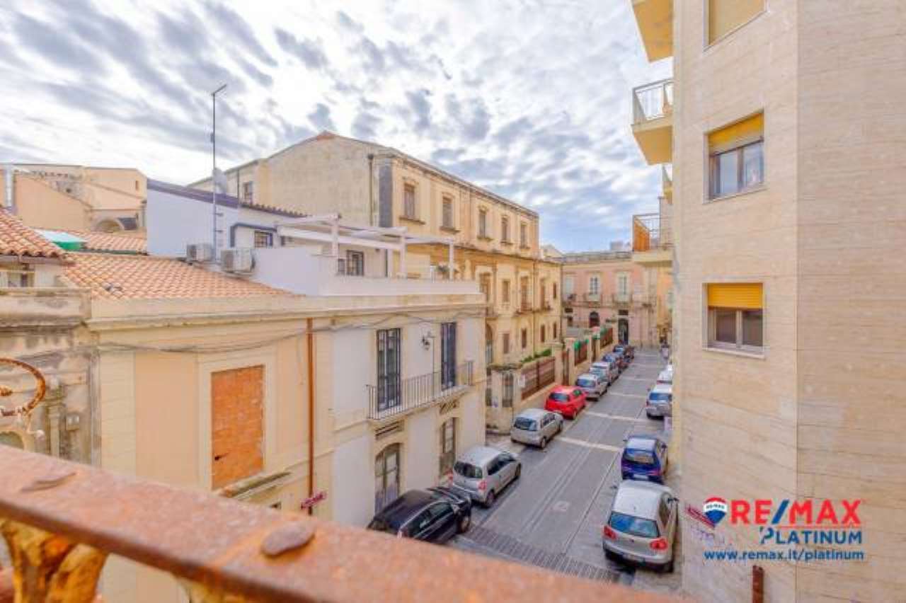Appartamento SIRACUSA vendita   dei Mergulenzi,, 65 Remax Platinum 3