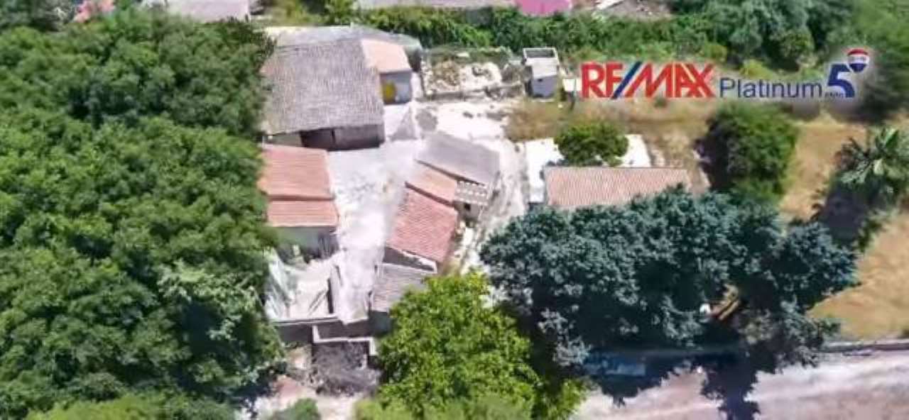  siracusa vendita quart:  remax platinum 3