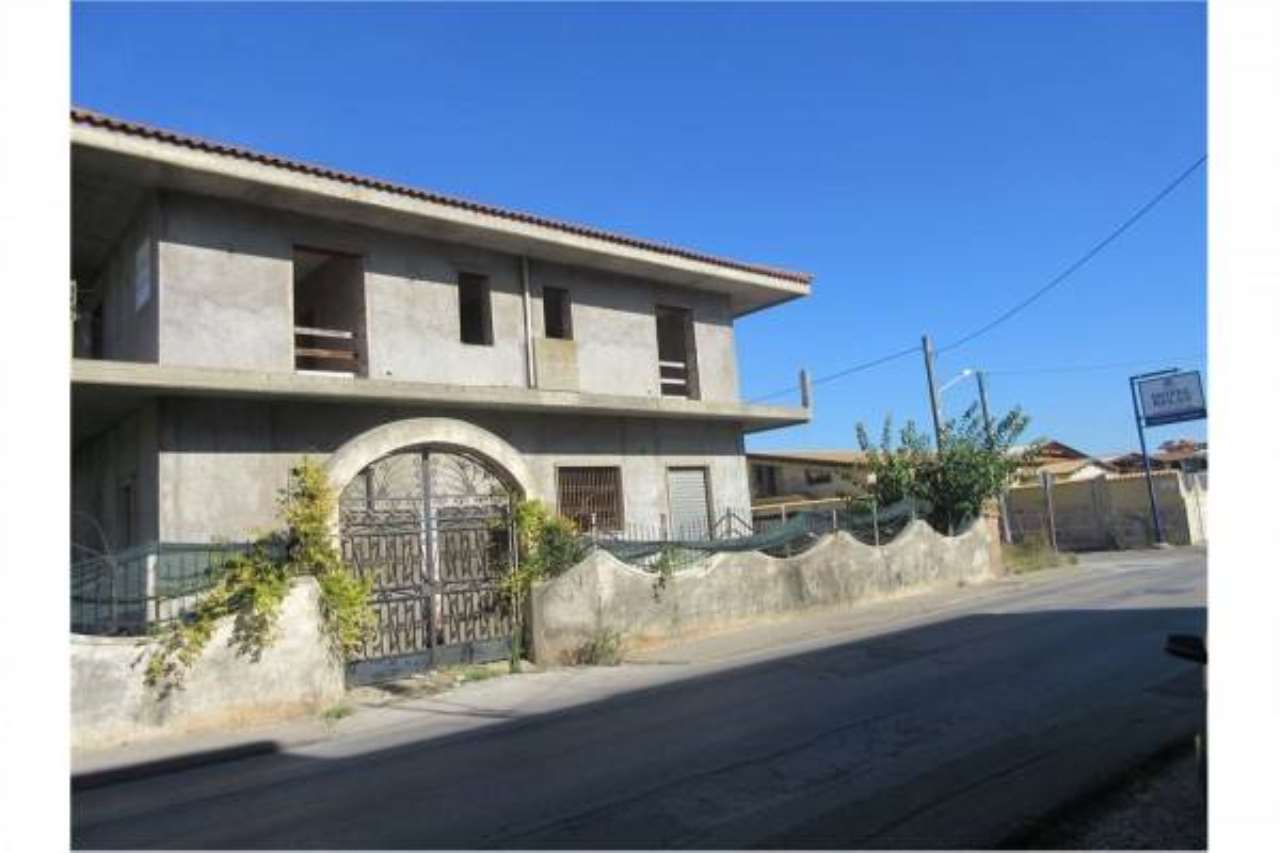 Villa SIRACUSA vendita   Epipoli angolo via monti peloritani, s.n. Remax Platinum 3