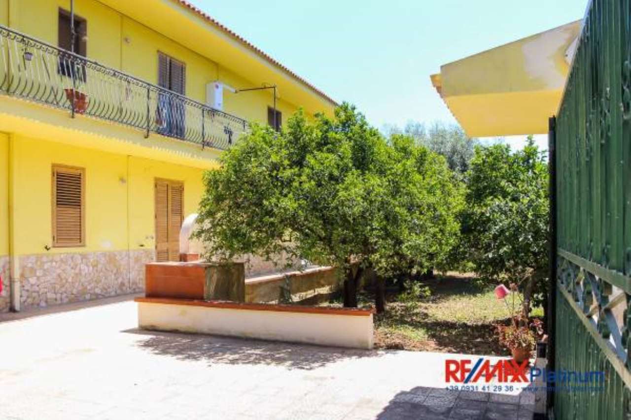  siracusa vendita quart:  remax-platinum-3