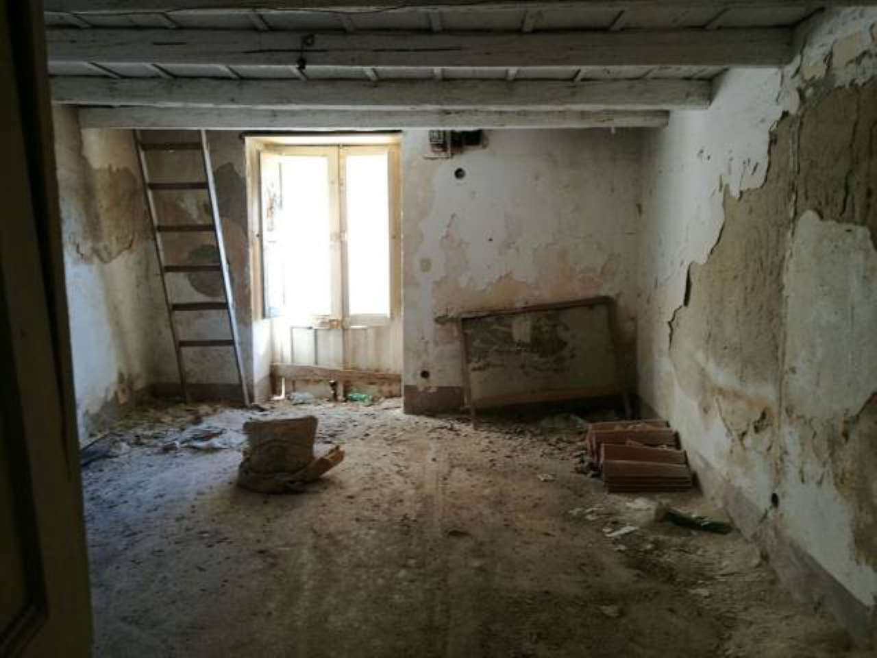 Villa Unifamiliare - Indipendente PALAZZOLO ACREIDE vendita   Fiumegrande, 46 Remax Platinum 3