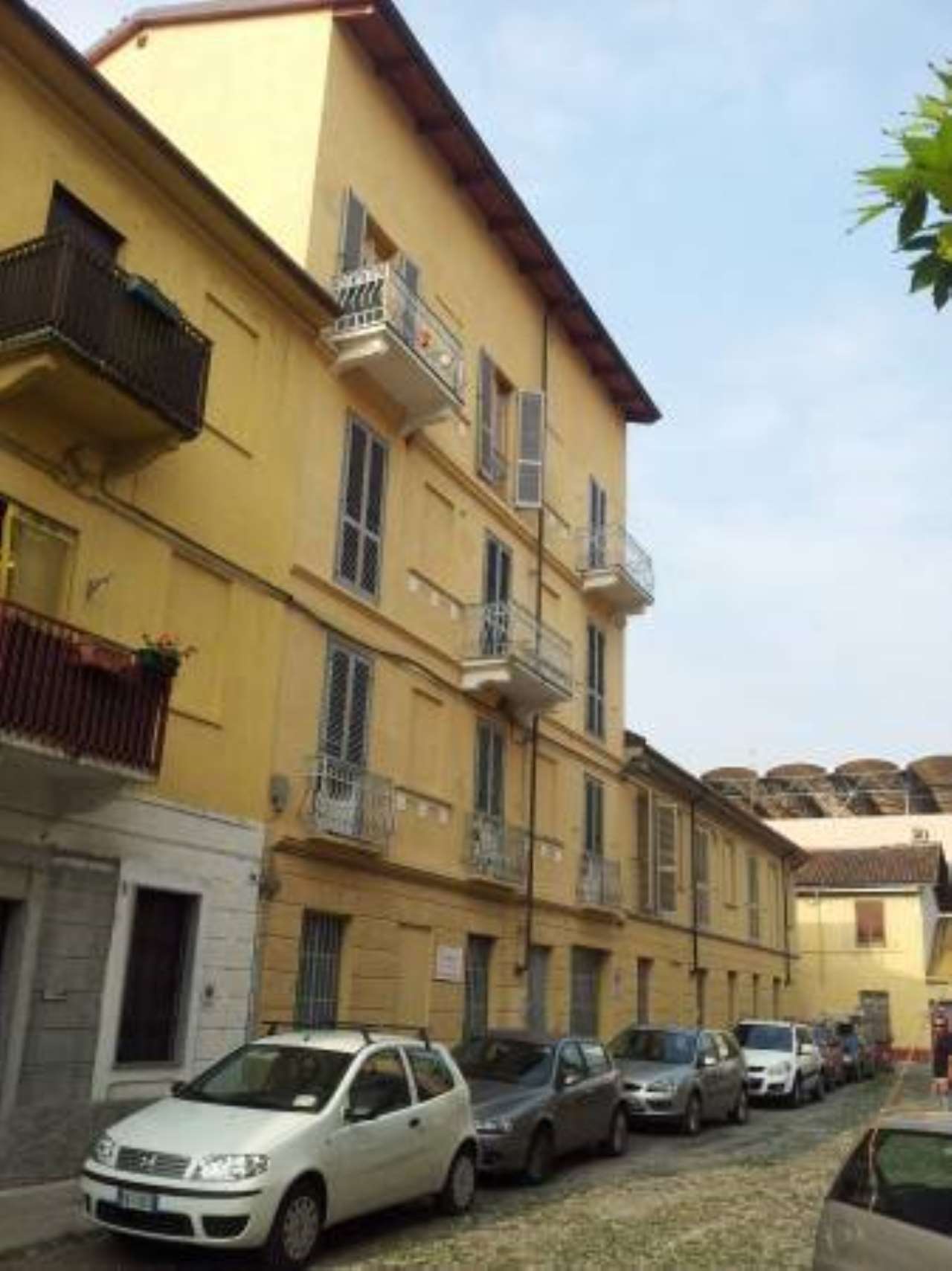  torino vendita quart: falchera sei dì casa - studio a.&g.