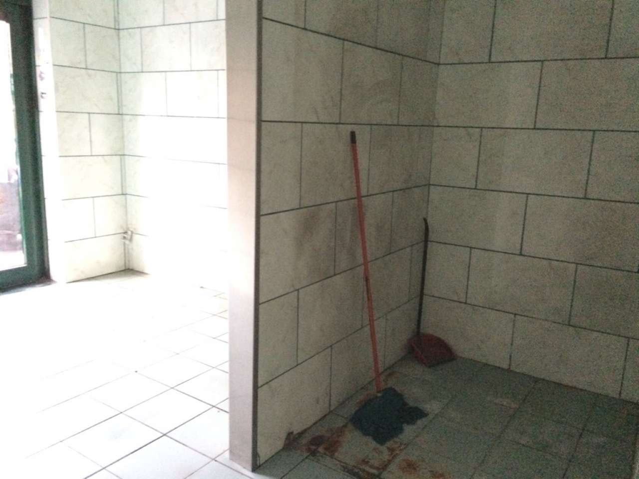 Negozio - Loc.Com. NAPOLI affitto  AVVOCATA BATTISTELLO CARACCIOLO 2P Immobiliare