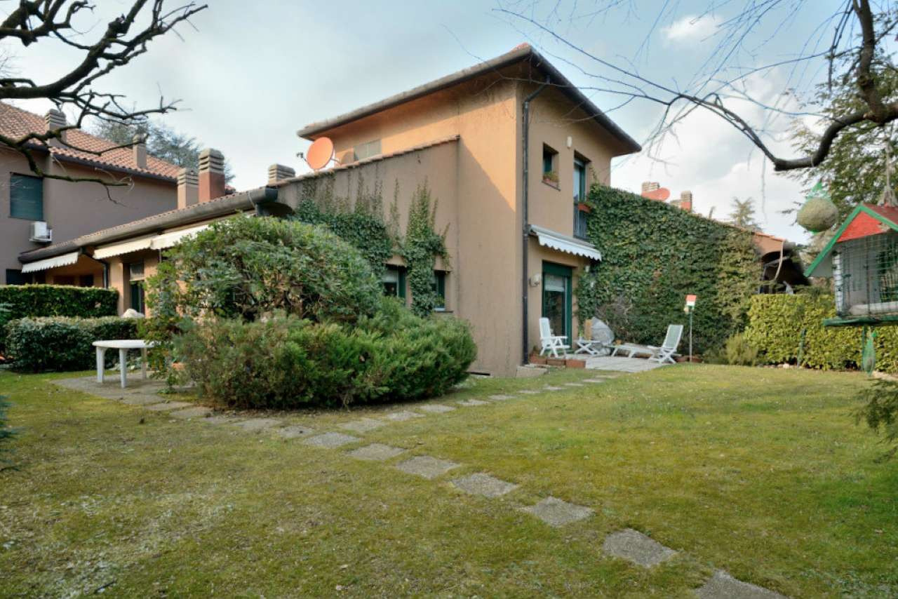 Villa Affiancata - Schiera LESMO vendita   Pellico Radovix Immobiliare S.A.S.