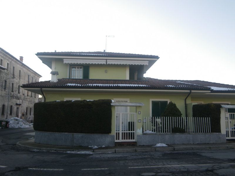 Vendita Villa Genola Centro