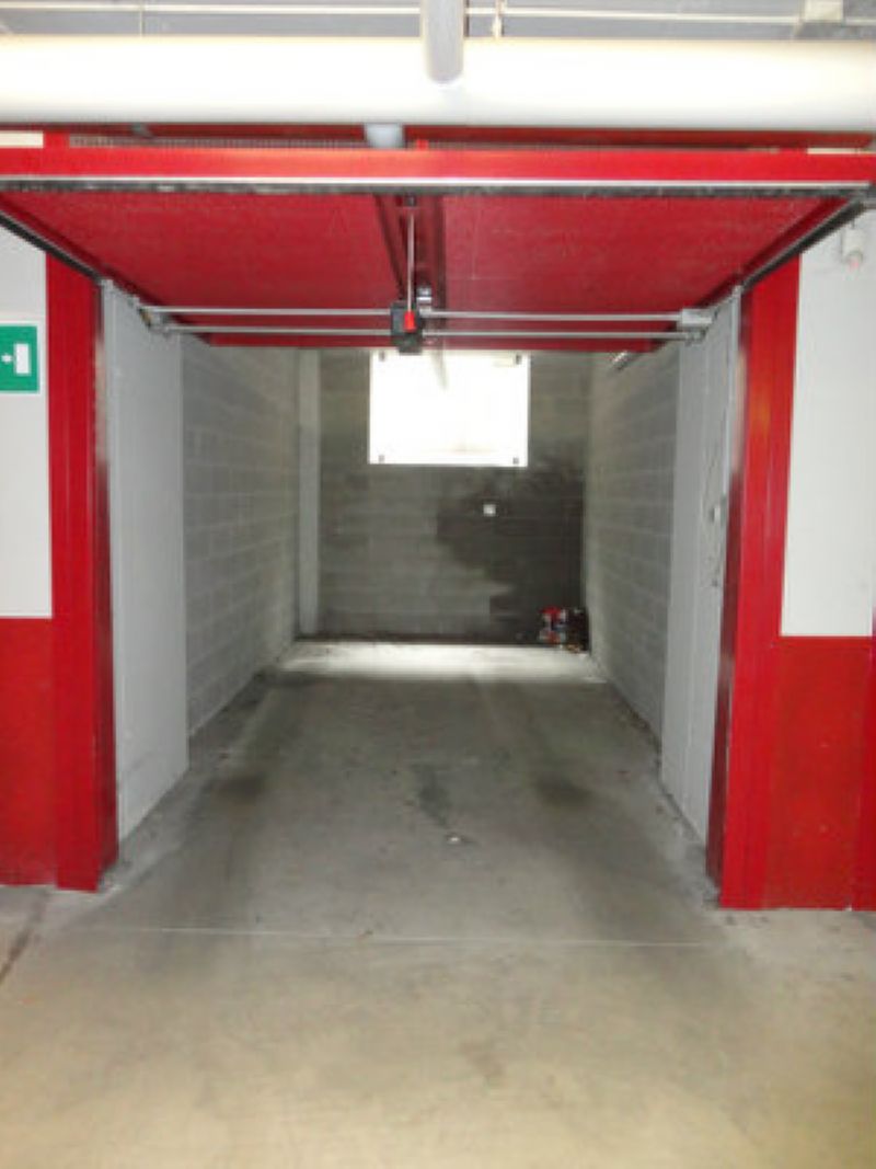 Box auto - Posto auto MILANO affitto  FIERA  Milano Home Real Estate