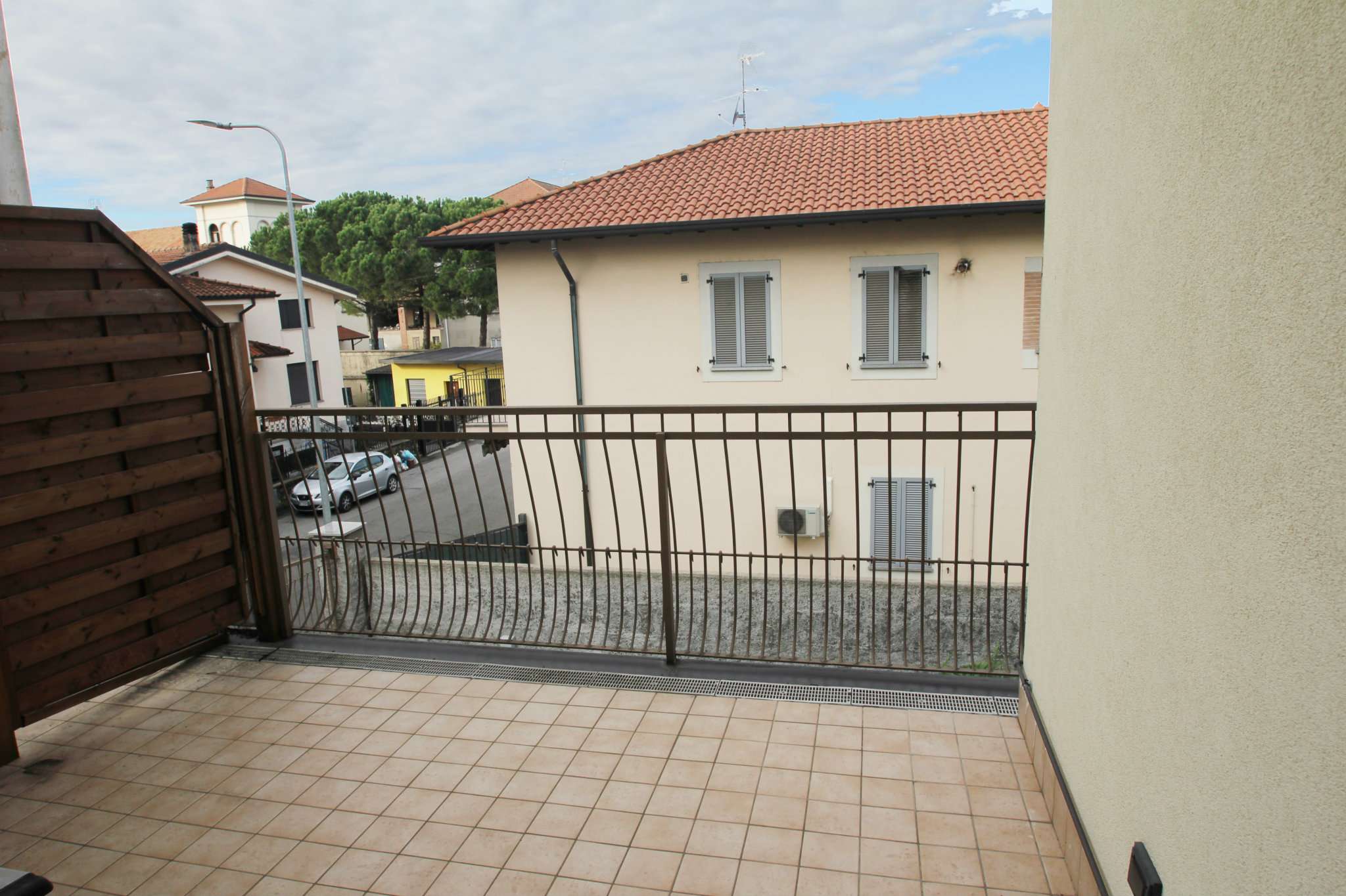 Appartamento CARNATE vendita   Volta Puntocasa Usmate sas di Renato Cortimiglia & C.