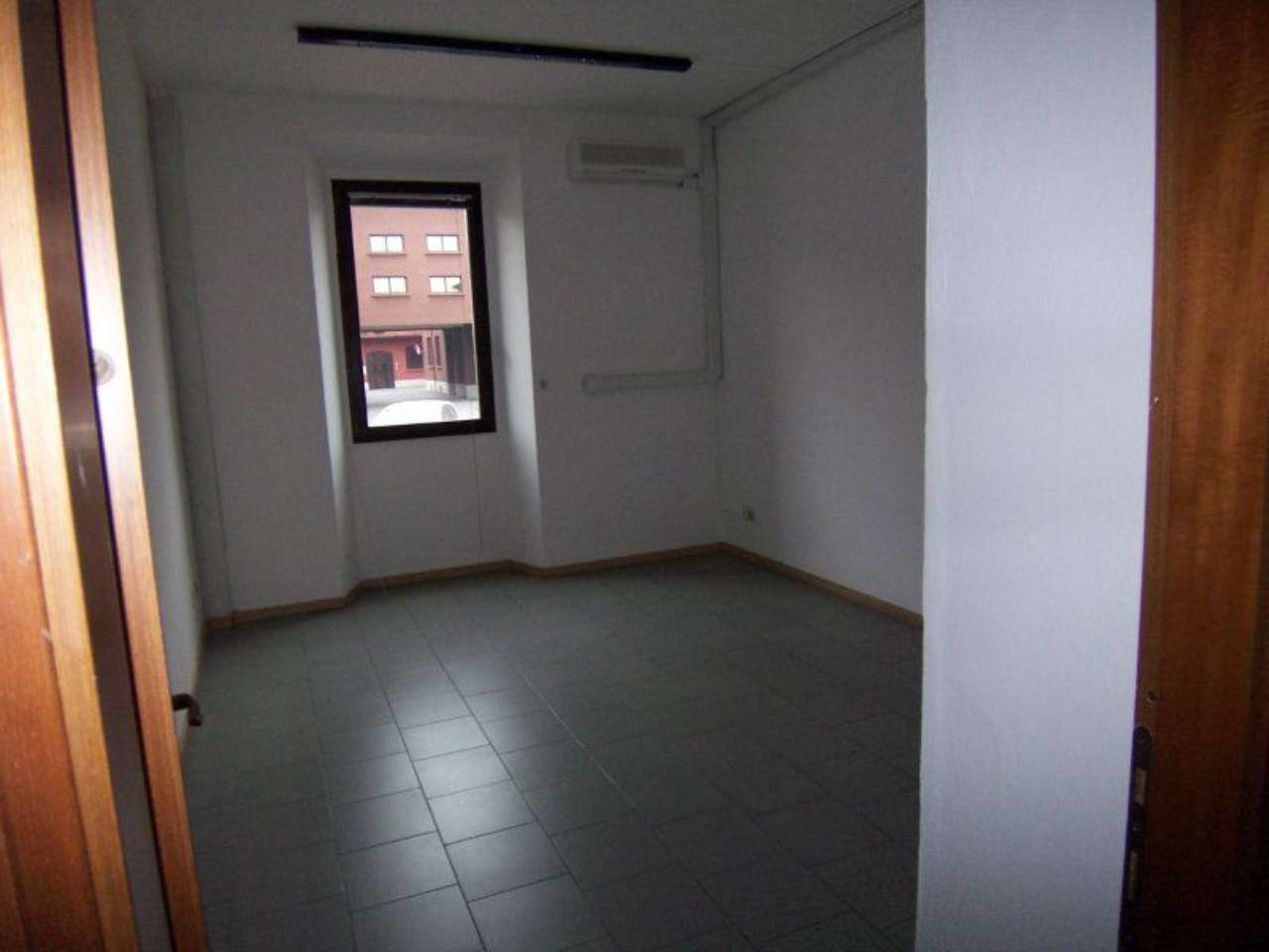 Ufficio - Loc.Com. MILANO affitto    COSTA L' AMICO IMMOBILIARE