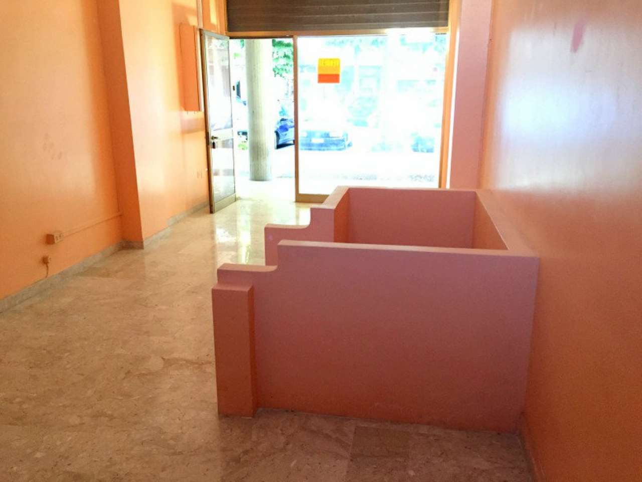 Negozio - Loc.Com. LECCE vendita   Papatodero Lecce Casa