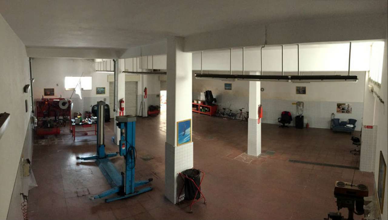Negozio - Loc.Com. LECCE vendita   Presta Lecce Casa