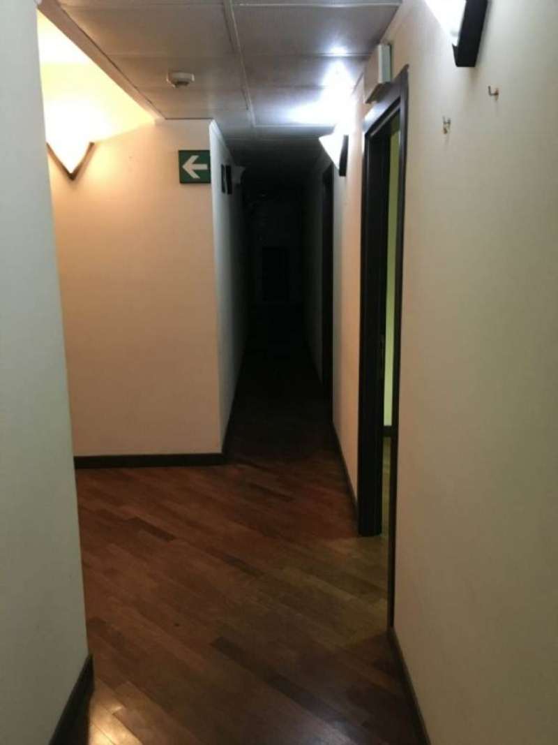  genova affitto quart:  magnani-&-bernardotti-immobiliare-s.n.c.