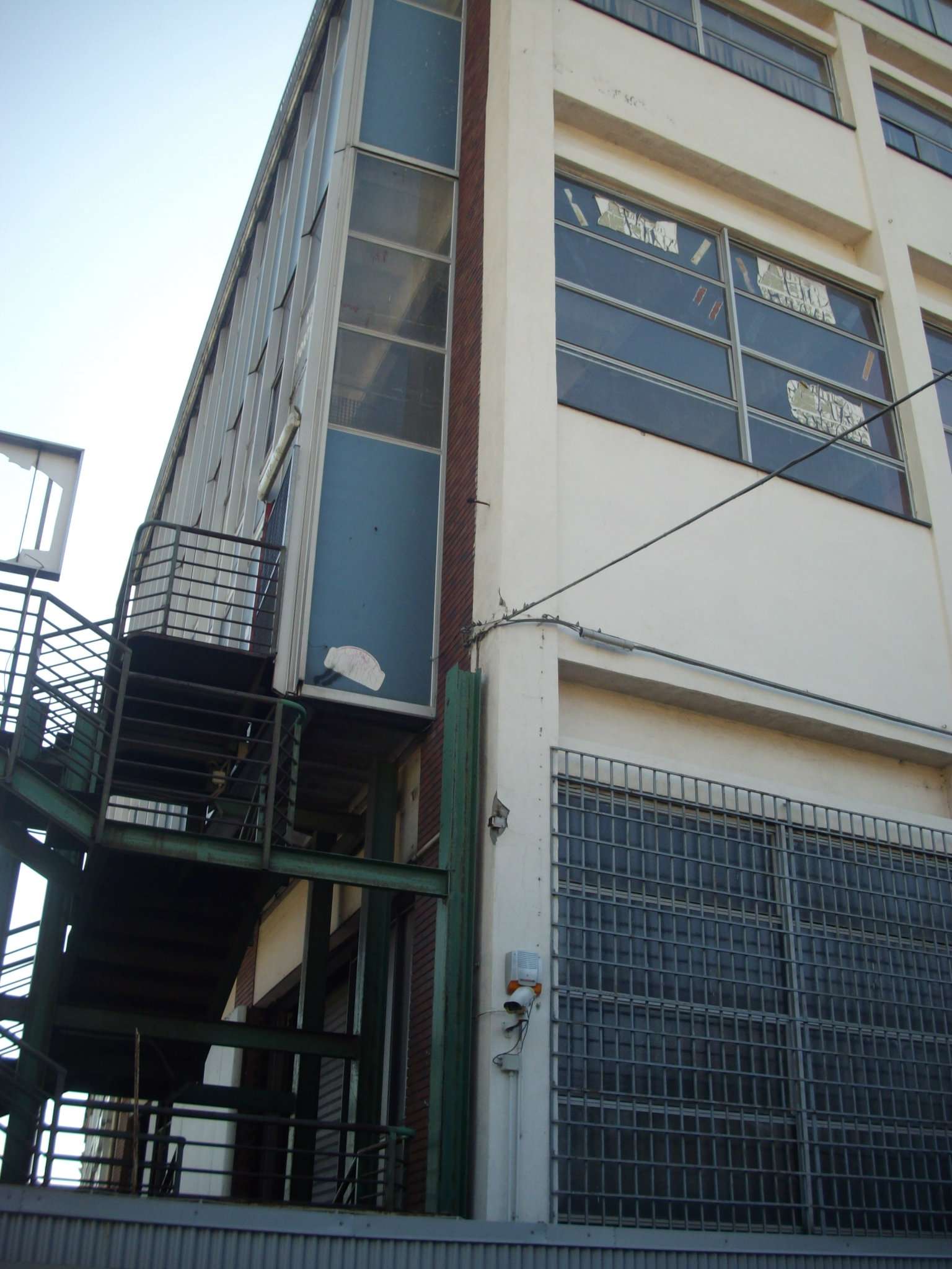 Capannoni (Tutti) GENOVA vendita  STAGLIENO  Magnani & Bernardotti Immobiliare s.n.c.