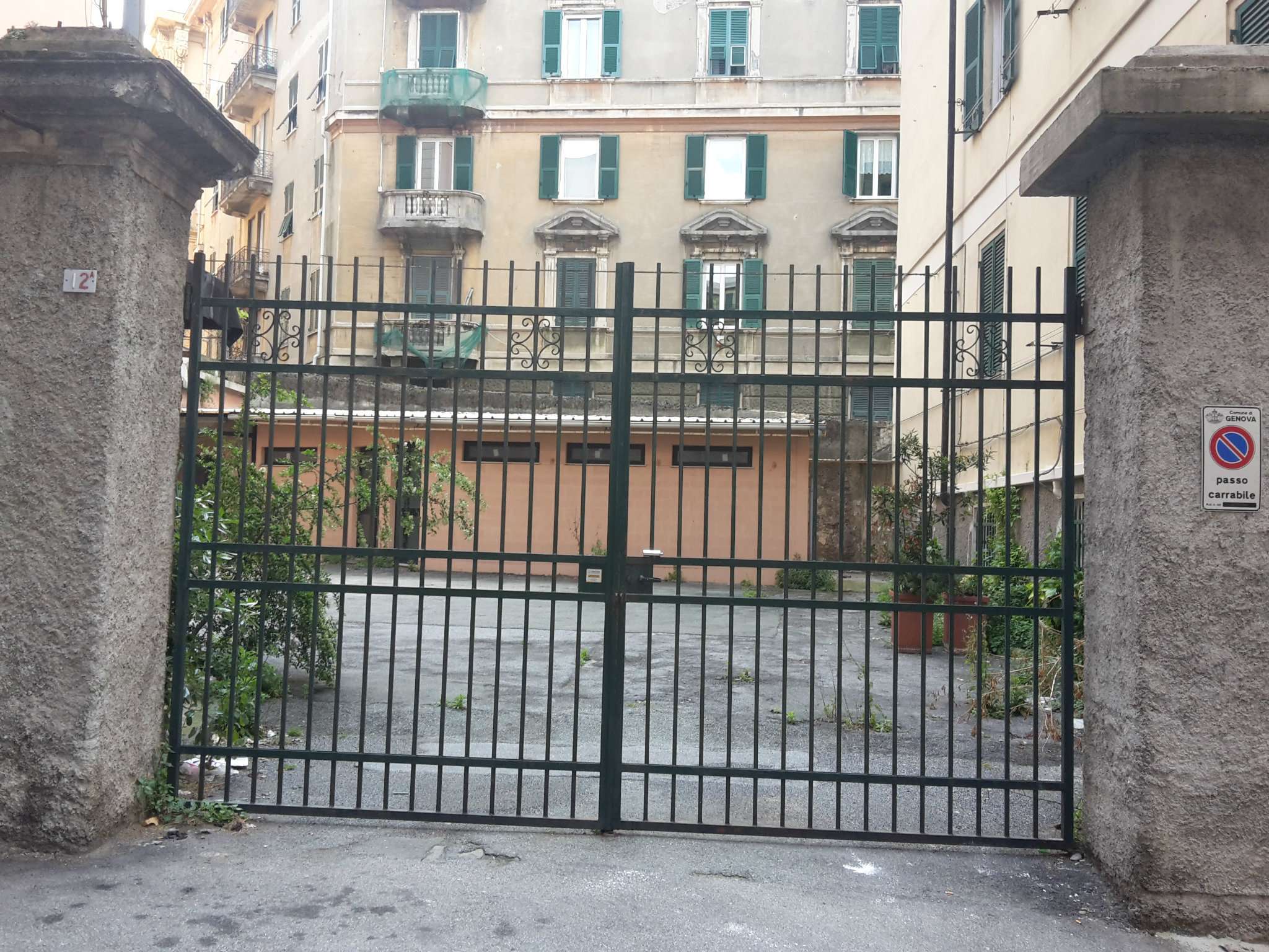 Negozio - Loc.Com. GENOVA affitto  SAMPIERDARENA  Magnani & Bernardotti Immobiliare s.n.c.