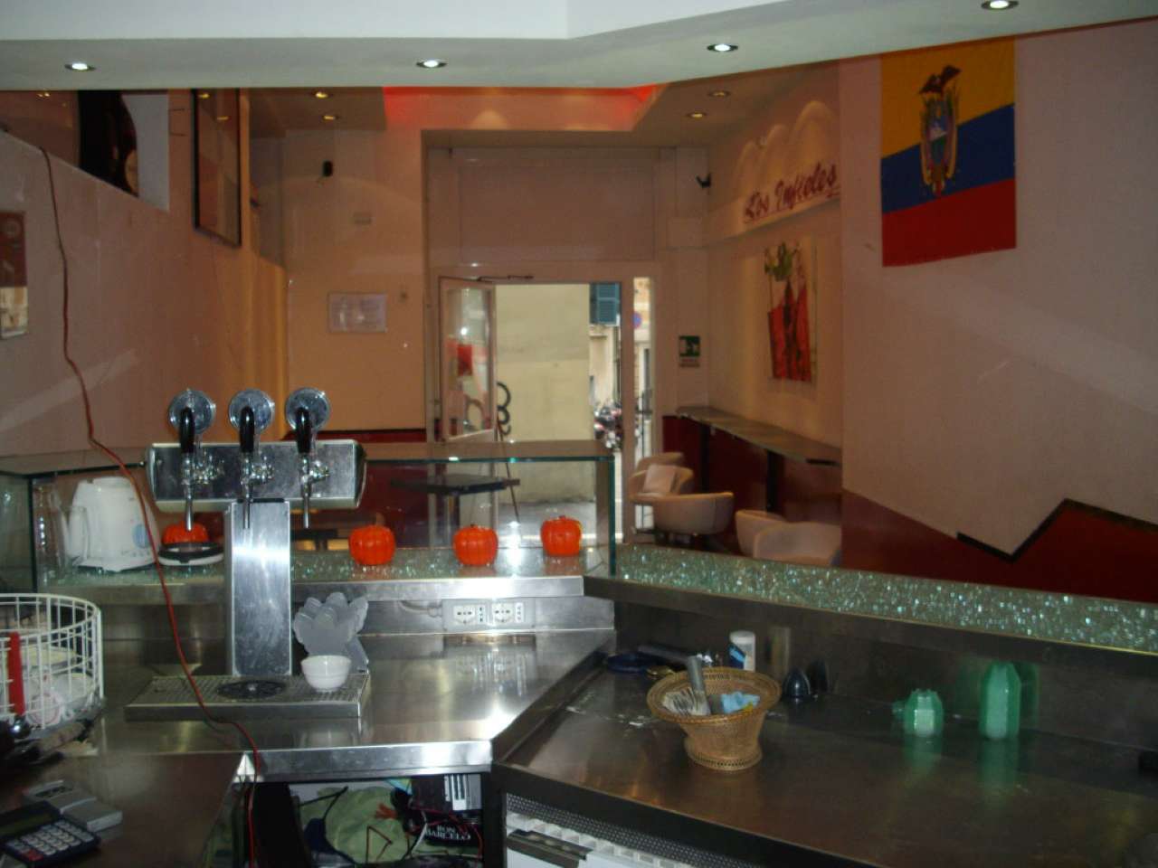 Negozio - Loc.Com. GENOVA vendita  CENTRO STORICO  Magnani & Bernardotti Immobiliare s.n.c.