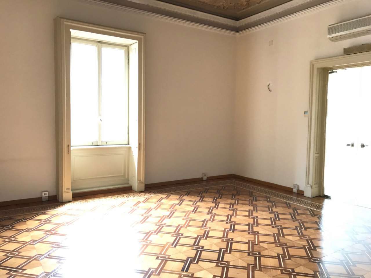 Ufficio - Loc.Com. GENOVA affitto    Magnani & Bernardotti Immobiliare s.n.c.