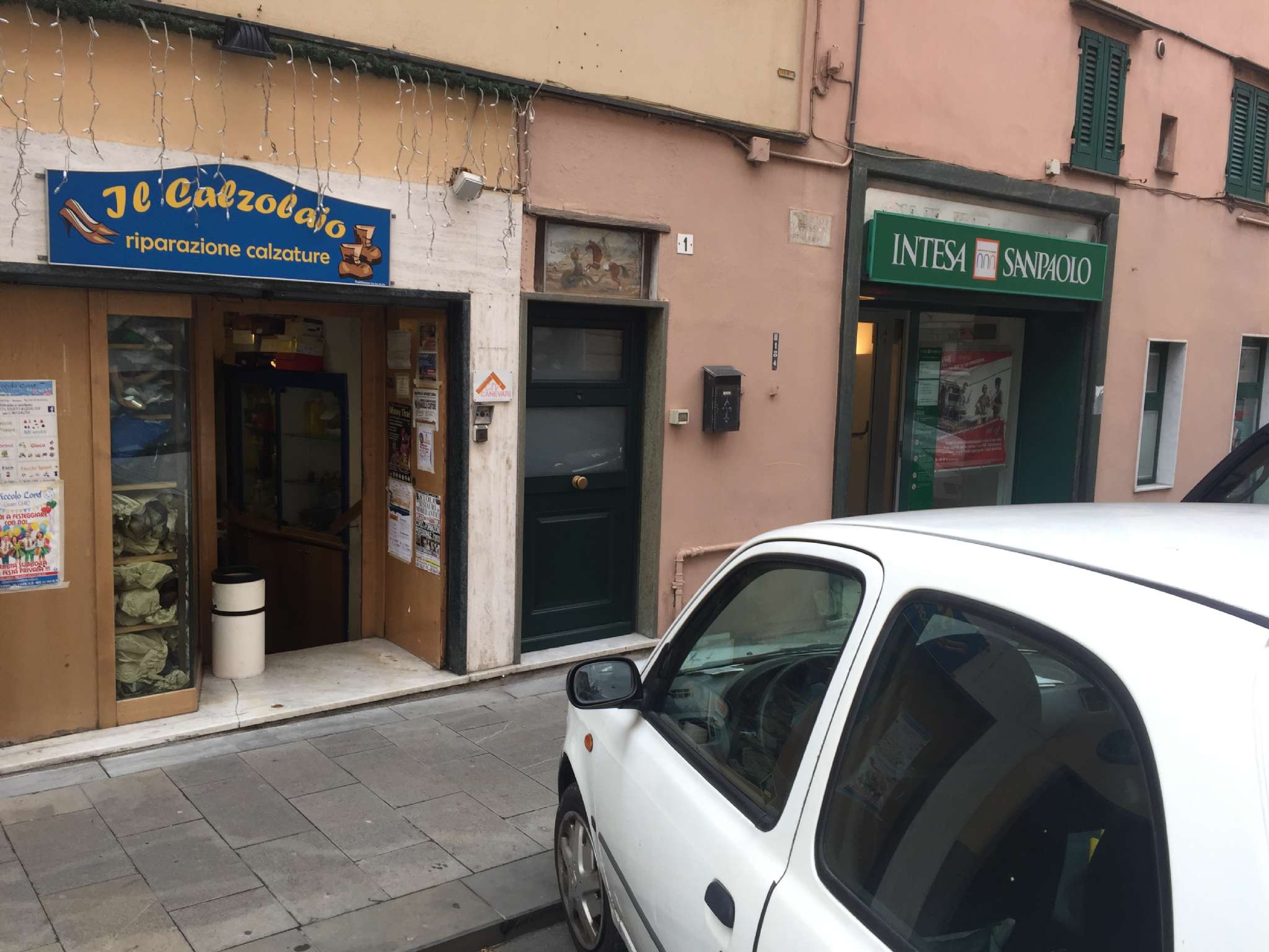 Negozio - Loc.Com. GENOVA affitto  MARASSI Vinelli Magnani & Bernardotti Immobiliare s.n.c.