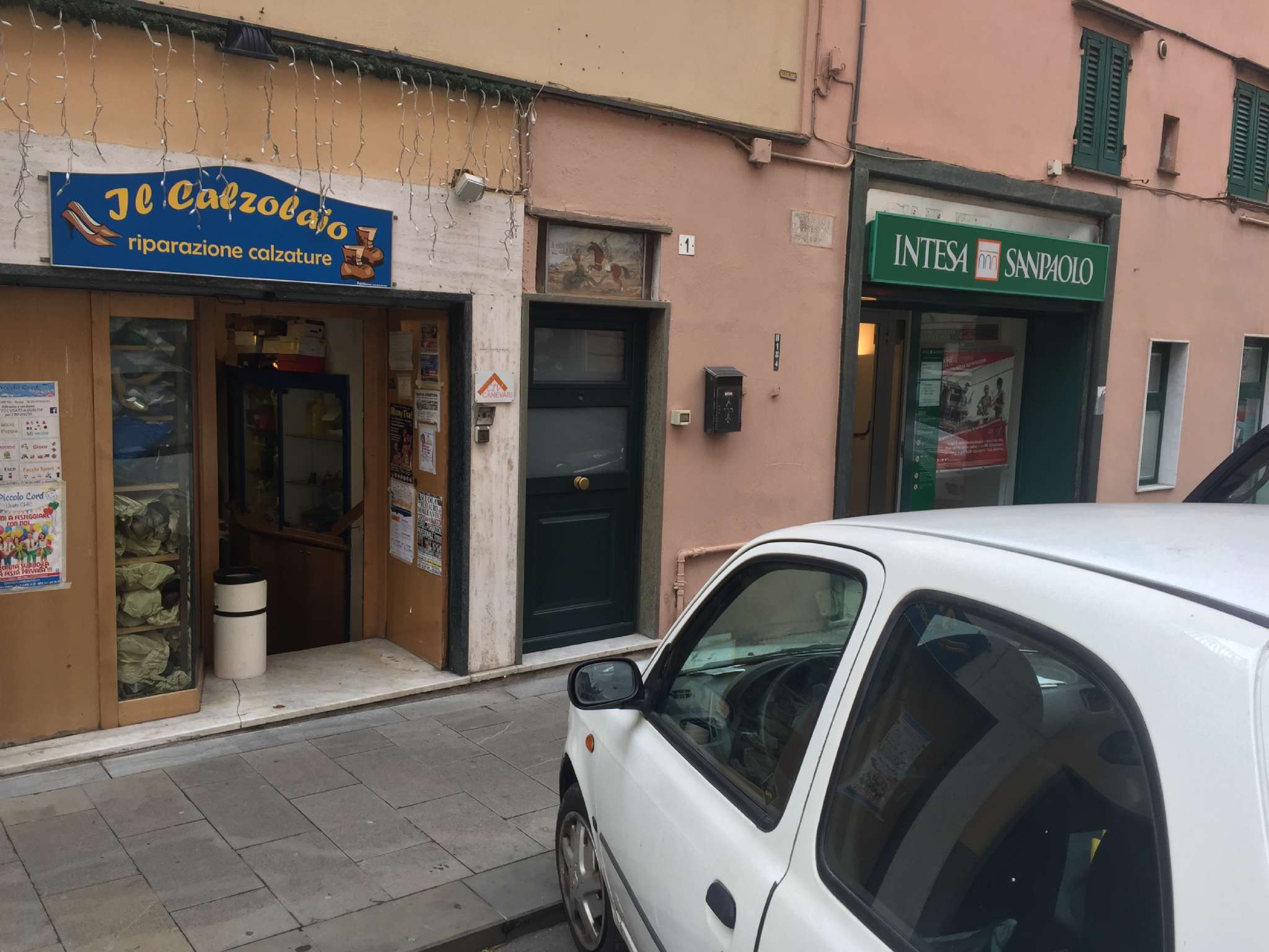 Negozio - Loc.Com. GENOVA affitto  MARASSI Vinelli Magnani & Bernardotti Immobiliare s.n.c.