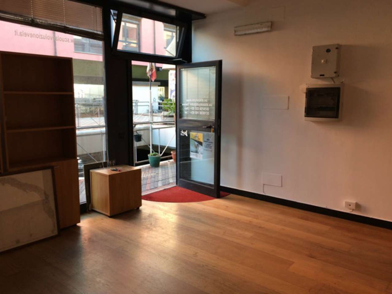 Negozio - Loc.Com. GENOVA affitto  CENTRO STORICO  Magnani & Bernardotti Immobiliare s.n.c.