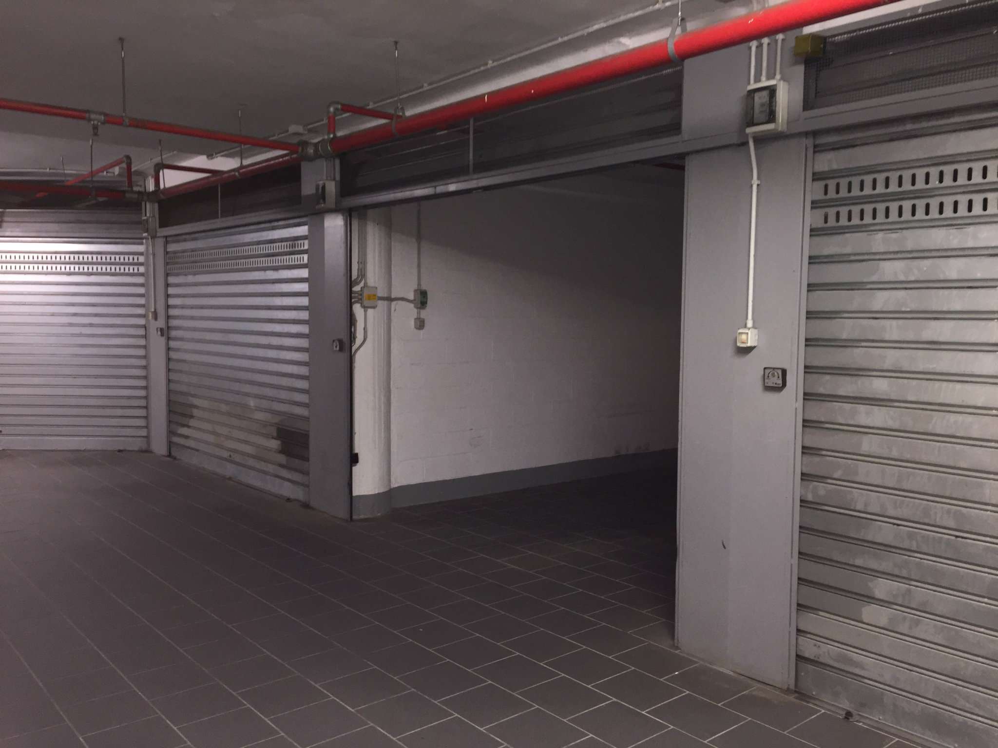 Box auto - Posto auto GENOVA vendita  CENTRO  Magnani & Bernardotti Immobiliare s.n.c.