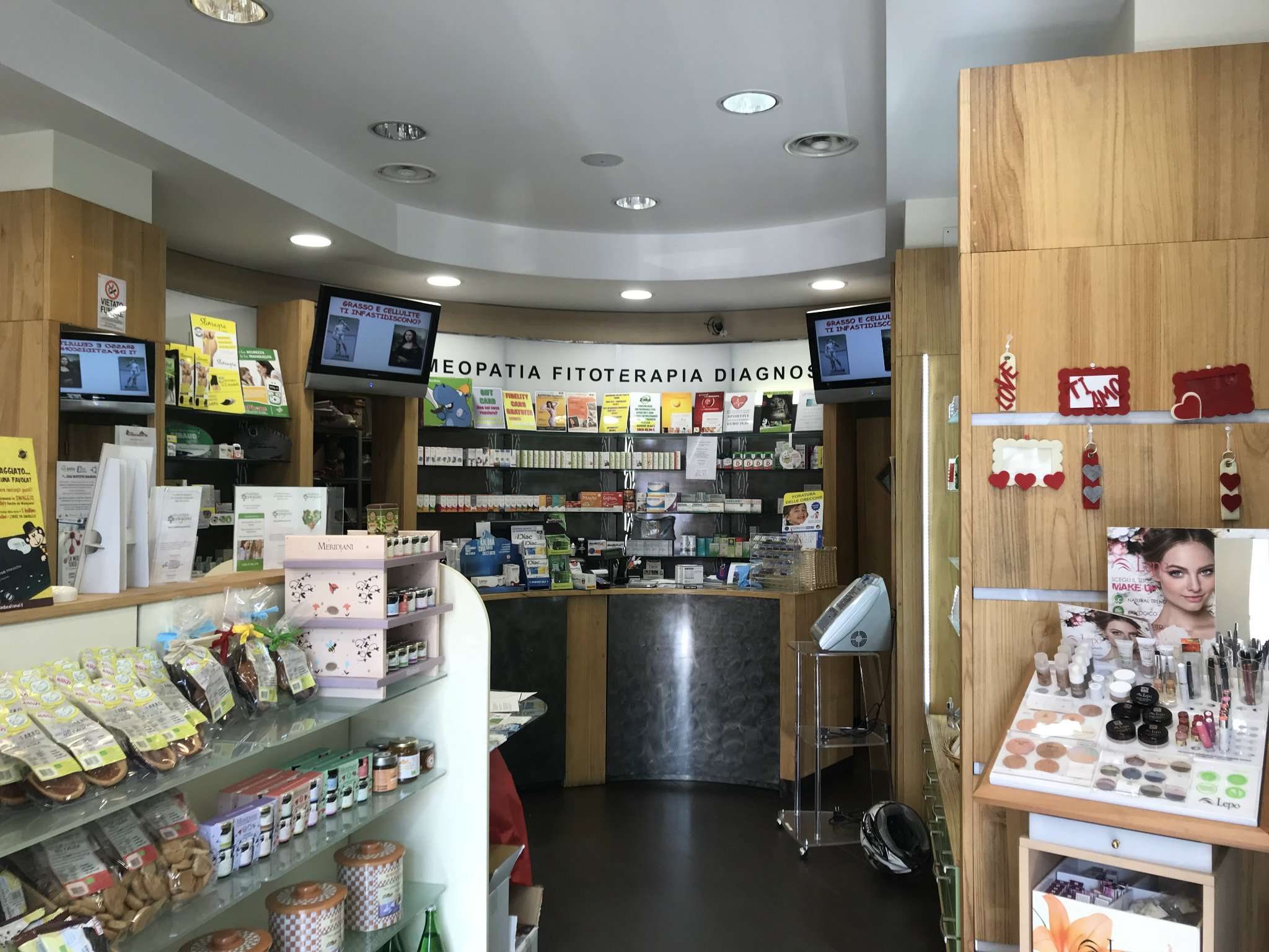 Negozio - Loc.Com. GENOVA vendita  OREGINA Via Bologna Magnani & Bernardotti Immobiliare s.n.c.