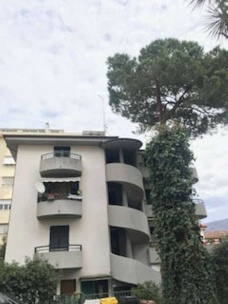  chiavari affitto quart:  magnani & bernardotti immobiliare s.n.c.