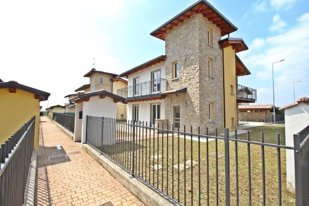 Appartamento RONCELLO vendita   del guadagno RG Casa Immobiliare sas