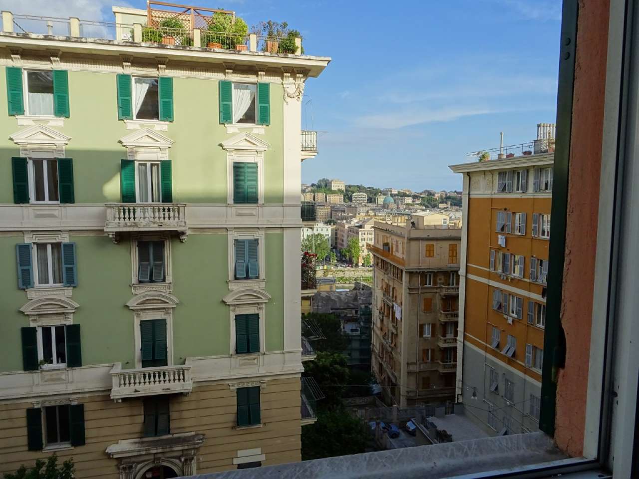  genova affitto quart:  studio metro immobiliare