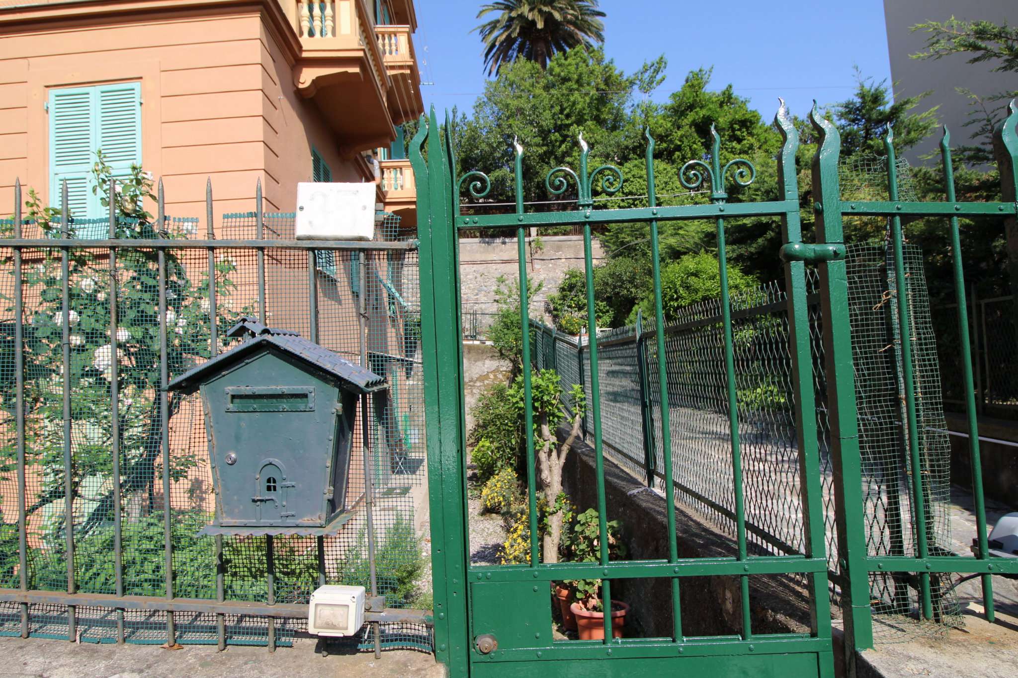  genova affitto quart: boccadasse coccarello e pittore immobiliare