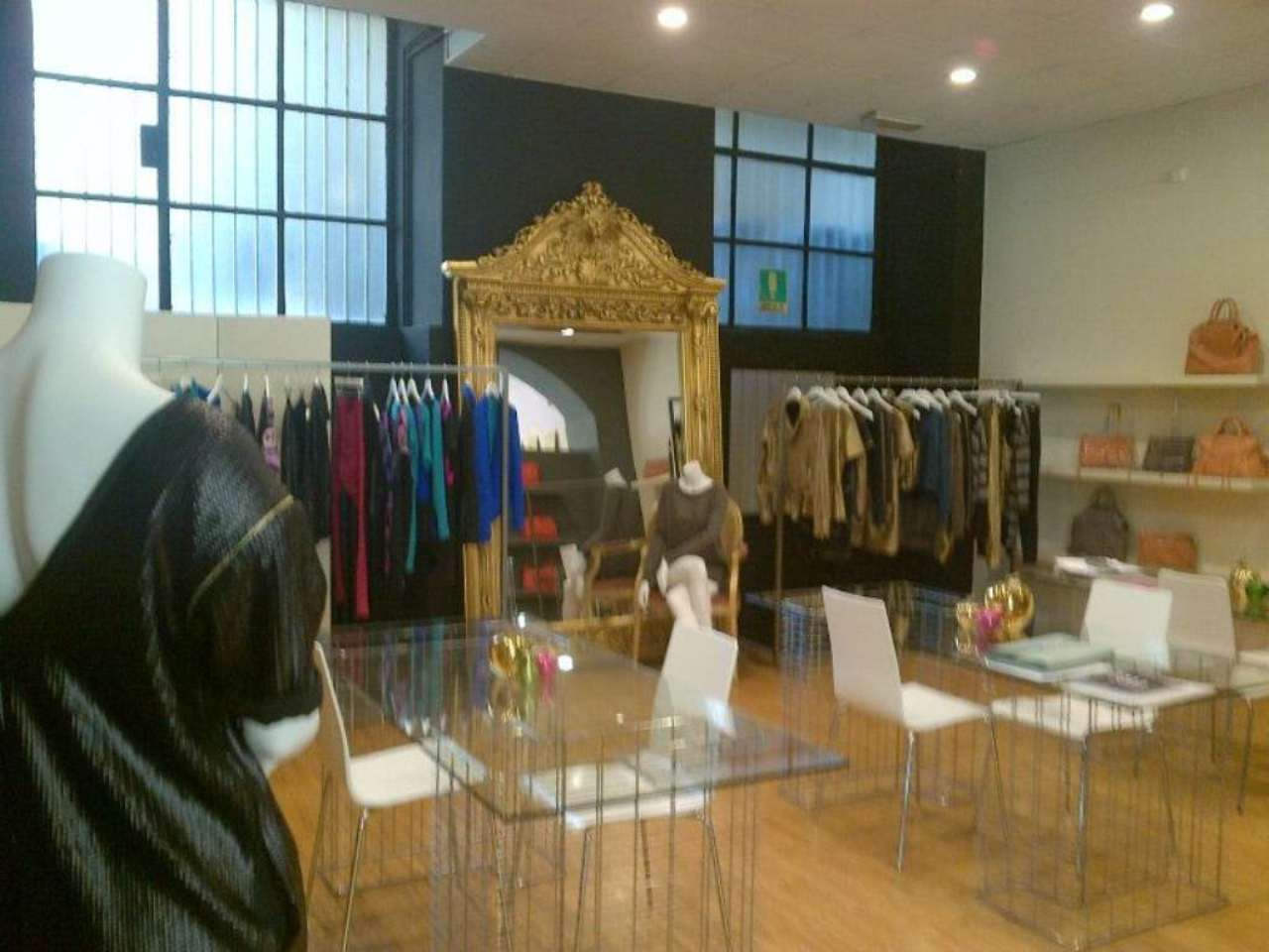 Show Room MILANO affitto  V GIORNATE Viale Montenero CLUSTER MILANO