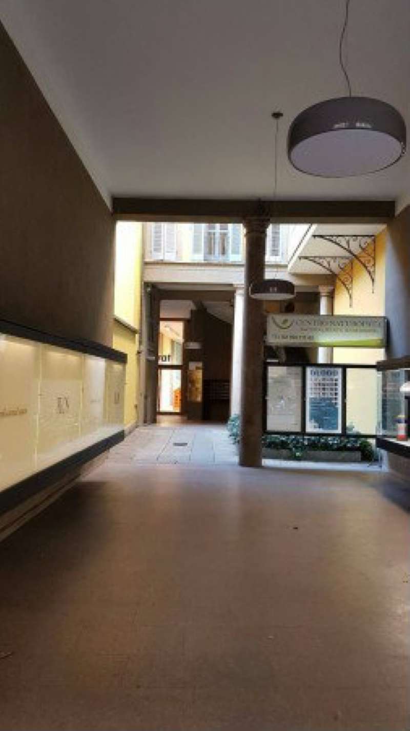 Ufficio - Loc.Com. MILANO affitto  CENTRO STORICO  Duomo Case