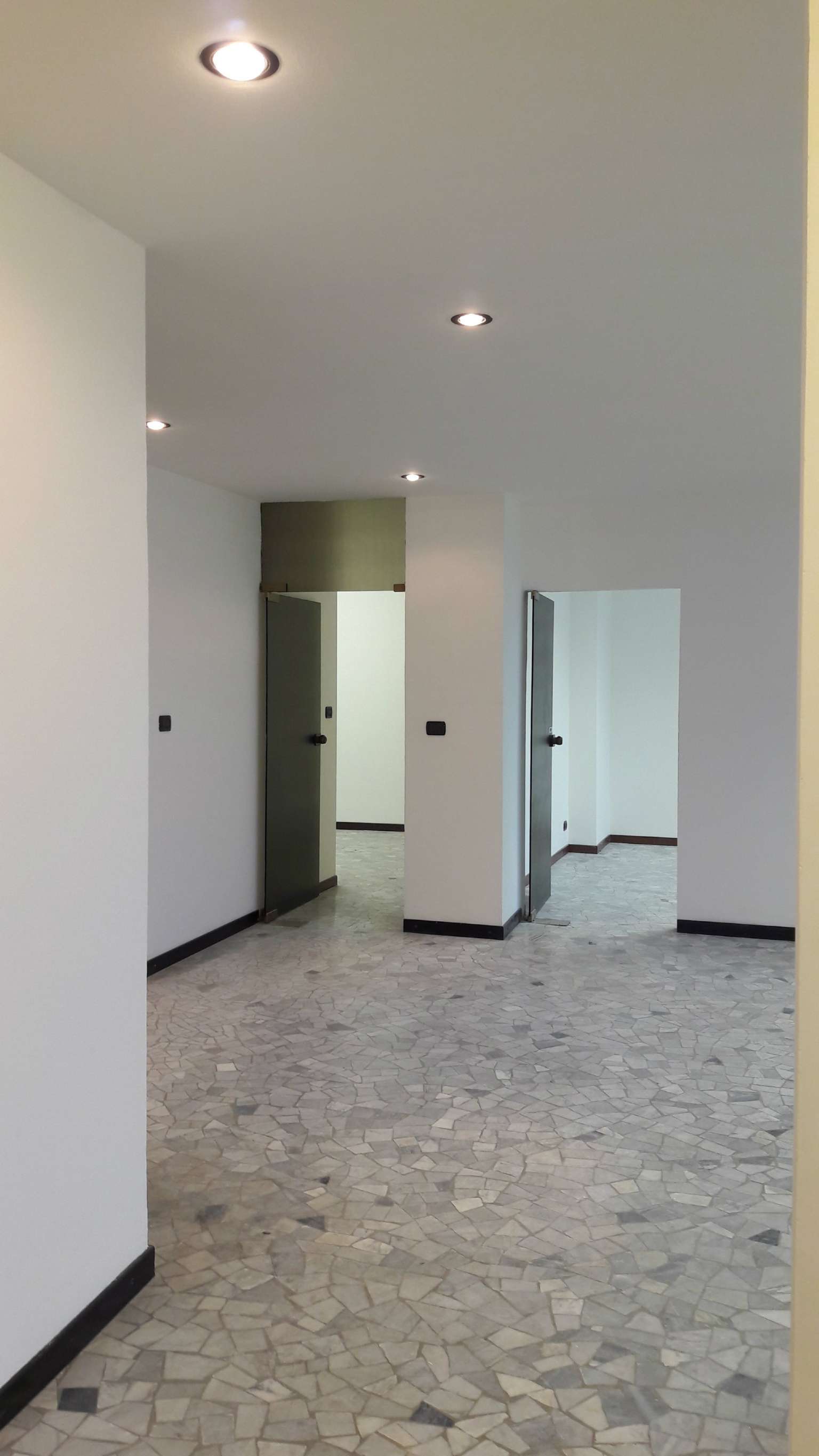 Ufficio - Loc.Com. MILANO affitto  V GIORNATE Giacomo Zanella Duomo Case