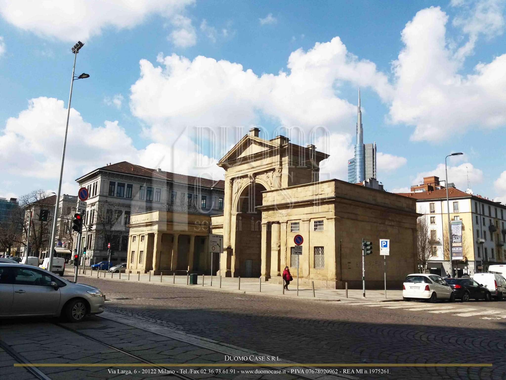 Appartamento MILANO vendita  CENTRO STORICO Porta Nuova Duomo Case