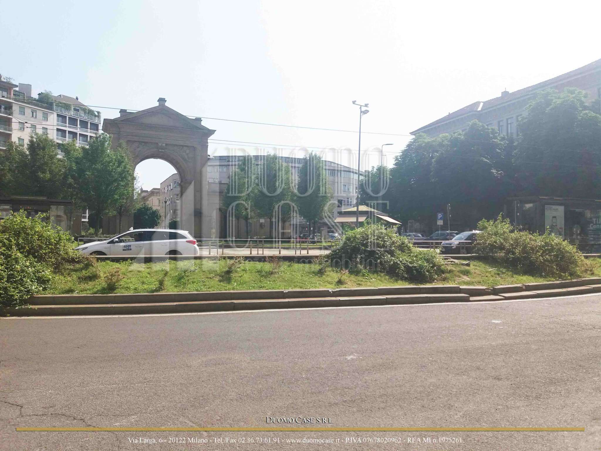 Appartamento MILANO vendita  CENTRO STORICO di Porta Nuova Duomo Case