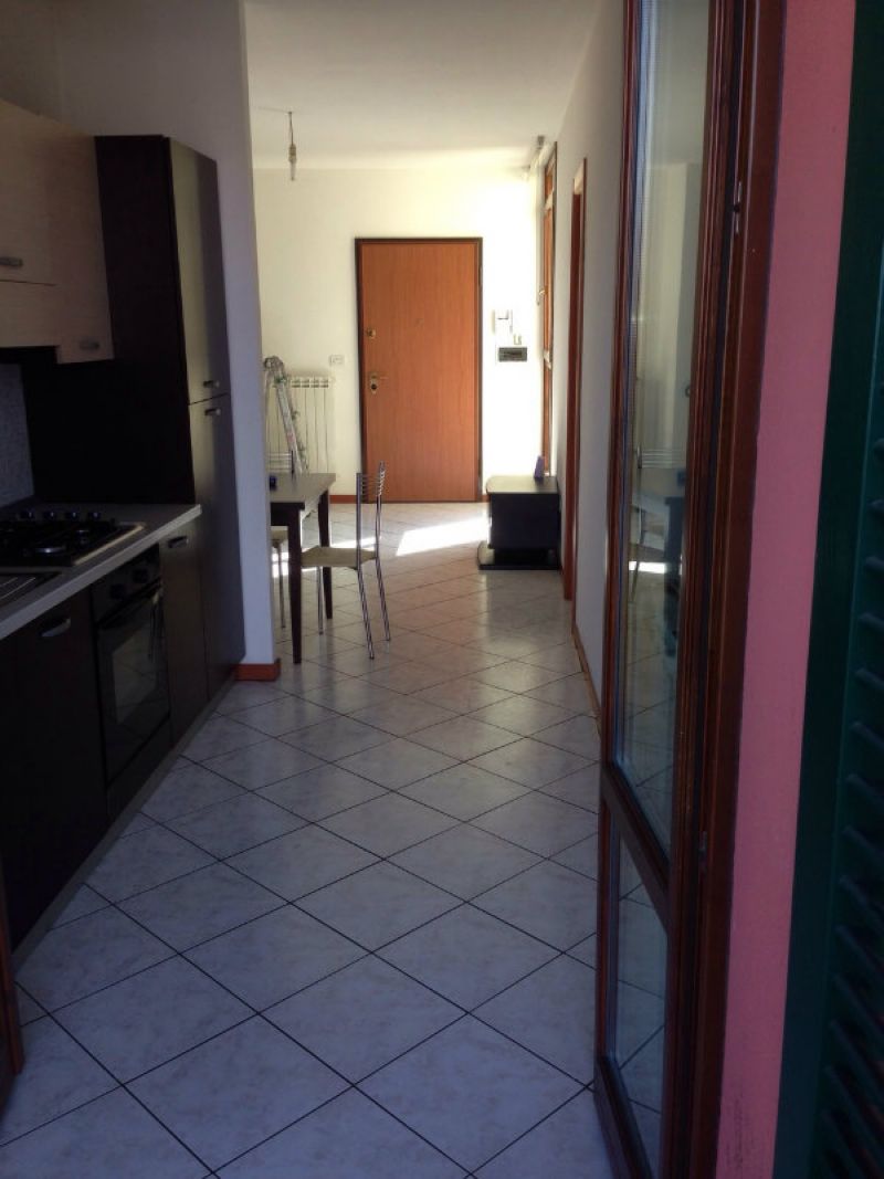  campi bisenzio vendita quart:  studio immobiliare bresci