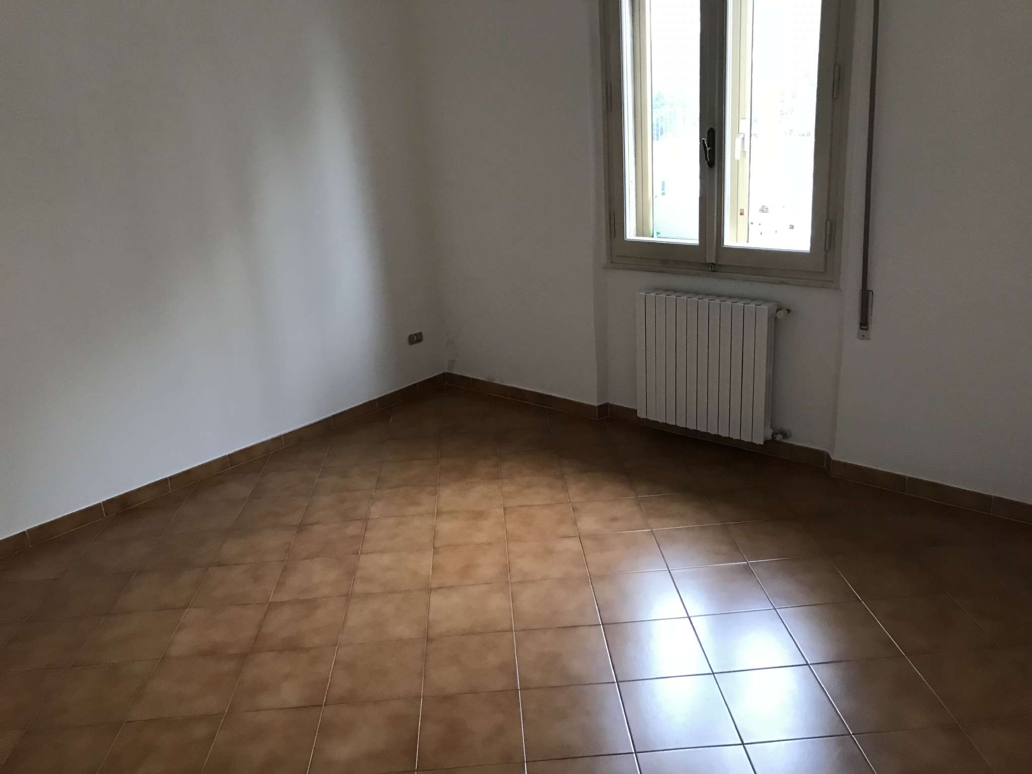 Stabile intero - Palazzo PRATO vendita  VALENTINI valentini Studio Immobiliare Bresci