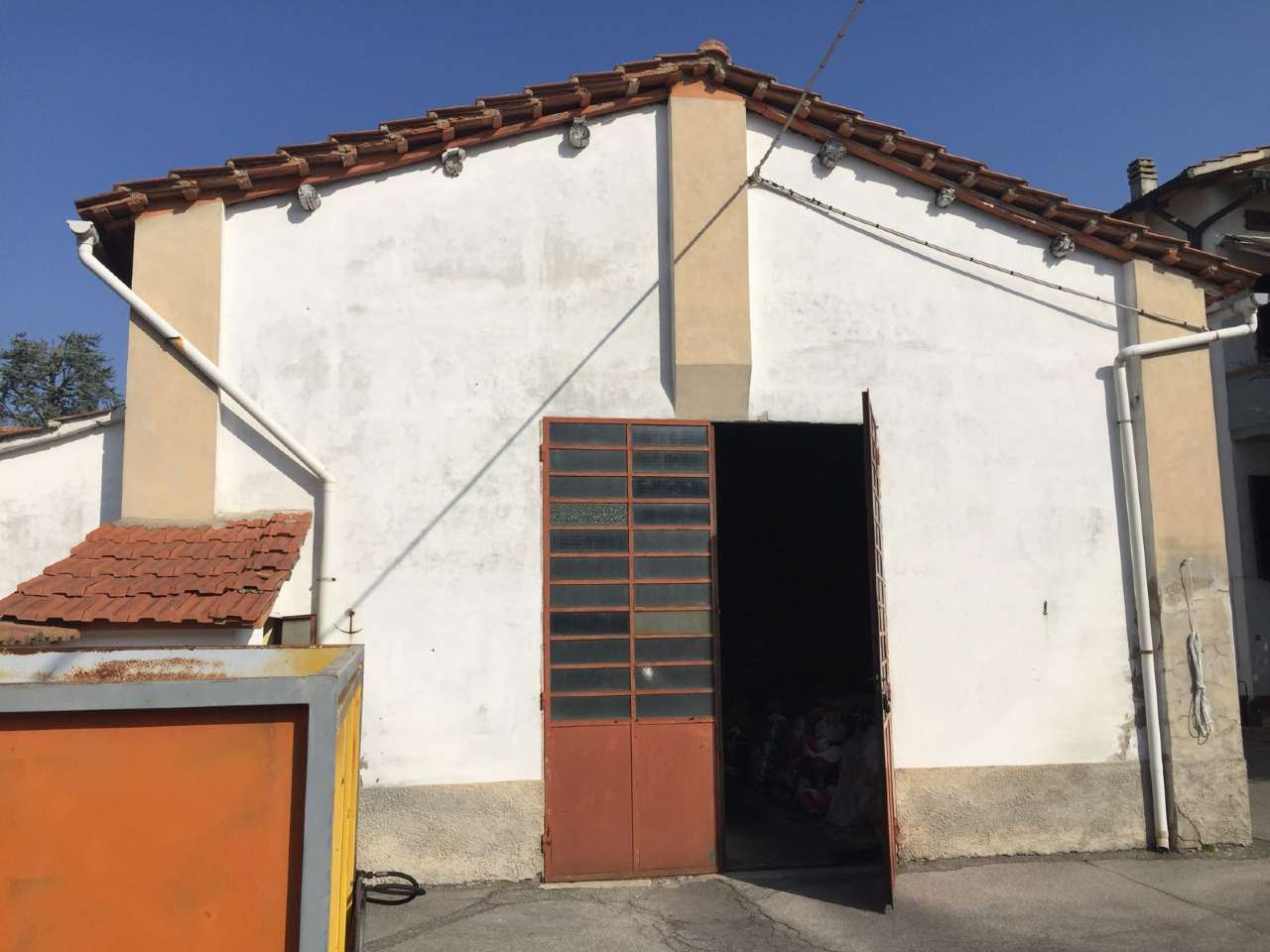 Capannoni (Tutti) PRATO vendita  IOLO  Studio Immobiliare Bresci