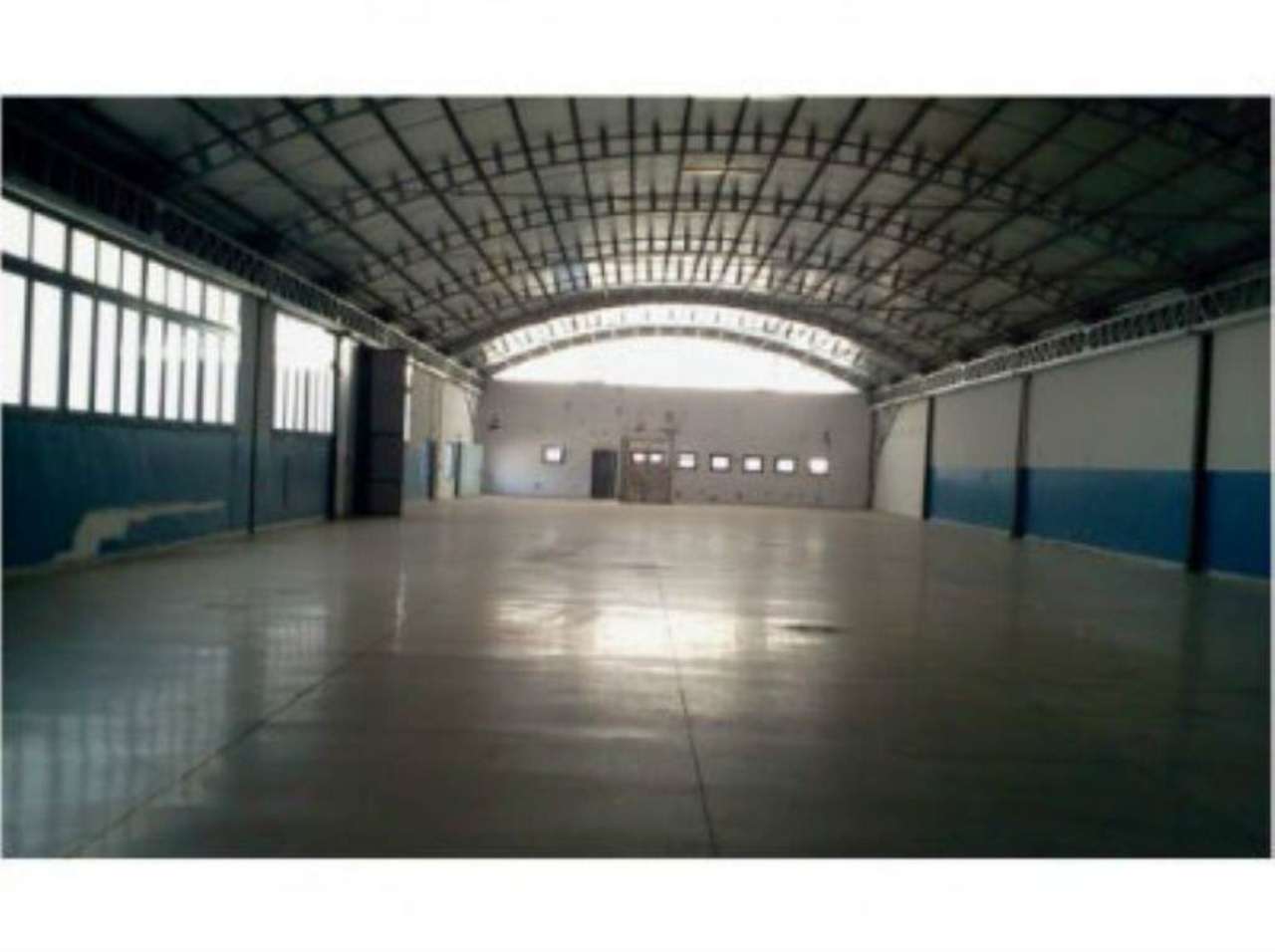  prato affitto quart: zarini studio-immobiliare-bresci